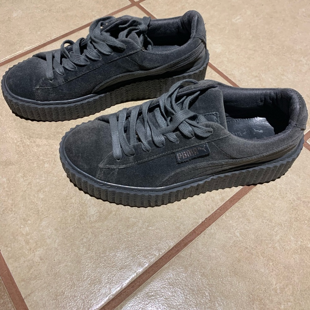 Black Fenty Puma Creepers